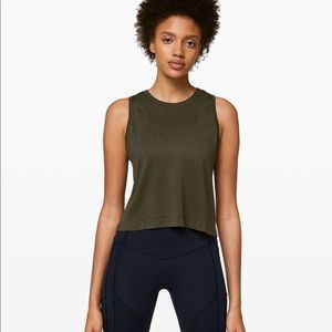 lululemon breeze muscle crop tank